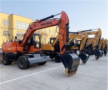 13,5 tons hjulgrävmaskin